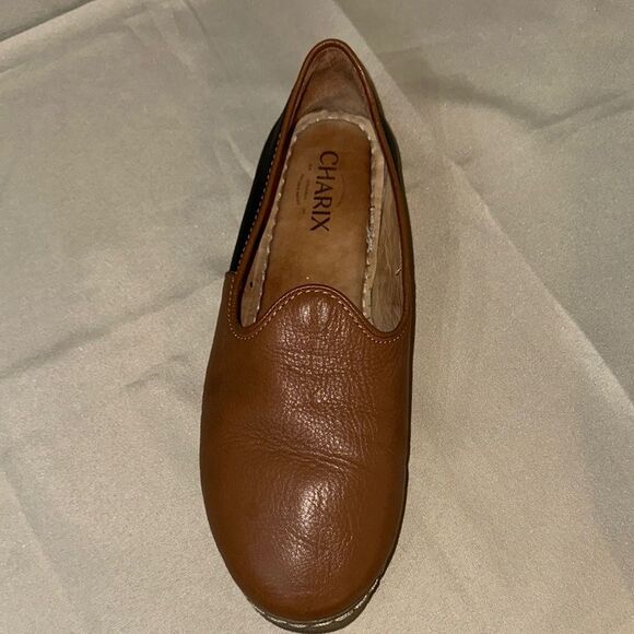 CHARIX Camel/Black Leather Slip-On Loafers Size 40 - Picture 4 of 12